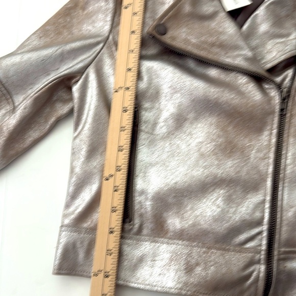 NWT Cupcakes and Cashmere Metallic Jacket Size Small - Picture 6 of 11